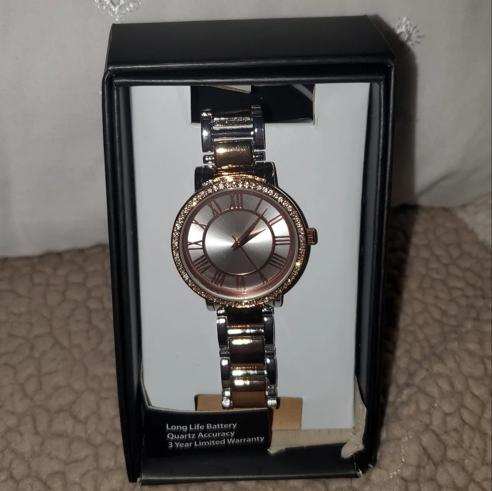 5 for $25 | NIB Two-Tone Plated Glitz/Pave Stone Casual Watch - Picture 2 of 10